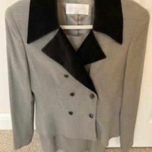 Tan Dana Buchman Wool Dress Suit. Size 10. Fitted Jacket with matching skirt.